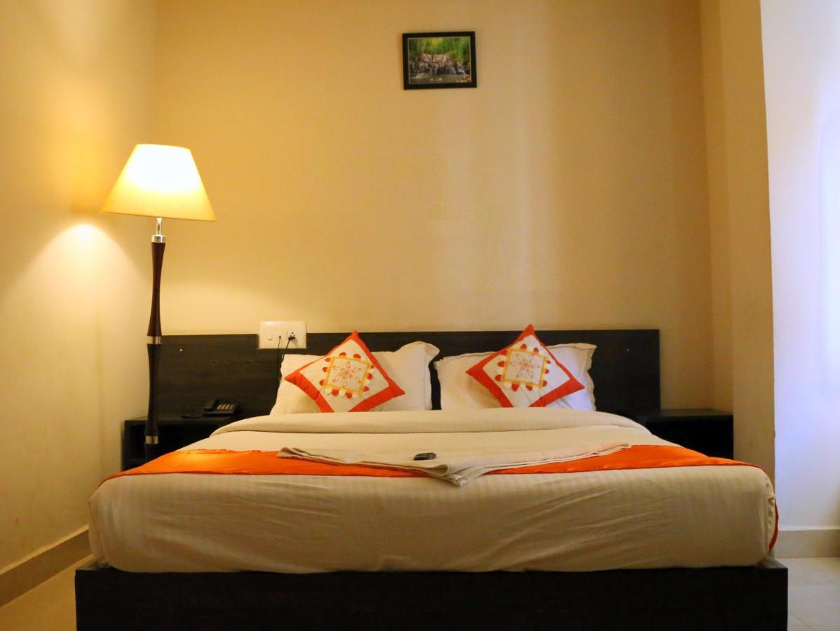 Orange Corner Bangalore Airport Hotel Kültér fotó
